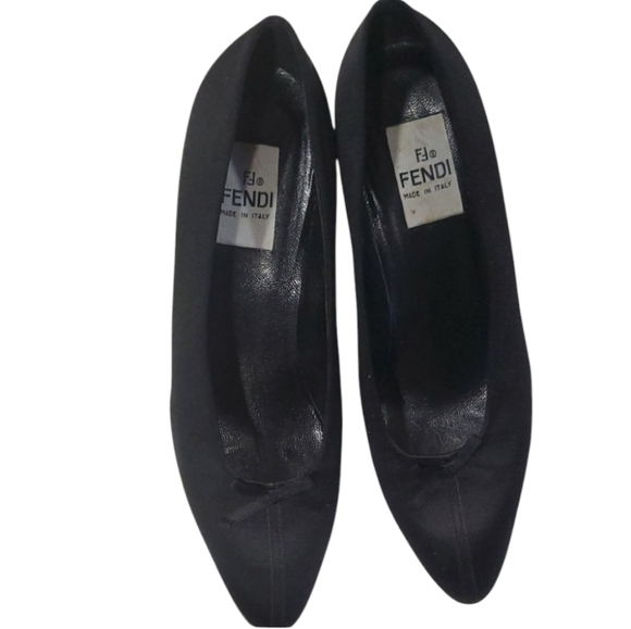 Fendi Black Satin Feel Kitten Heel  with Pointed Toe Size 7.5 - Picture 1 of 15